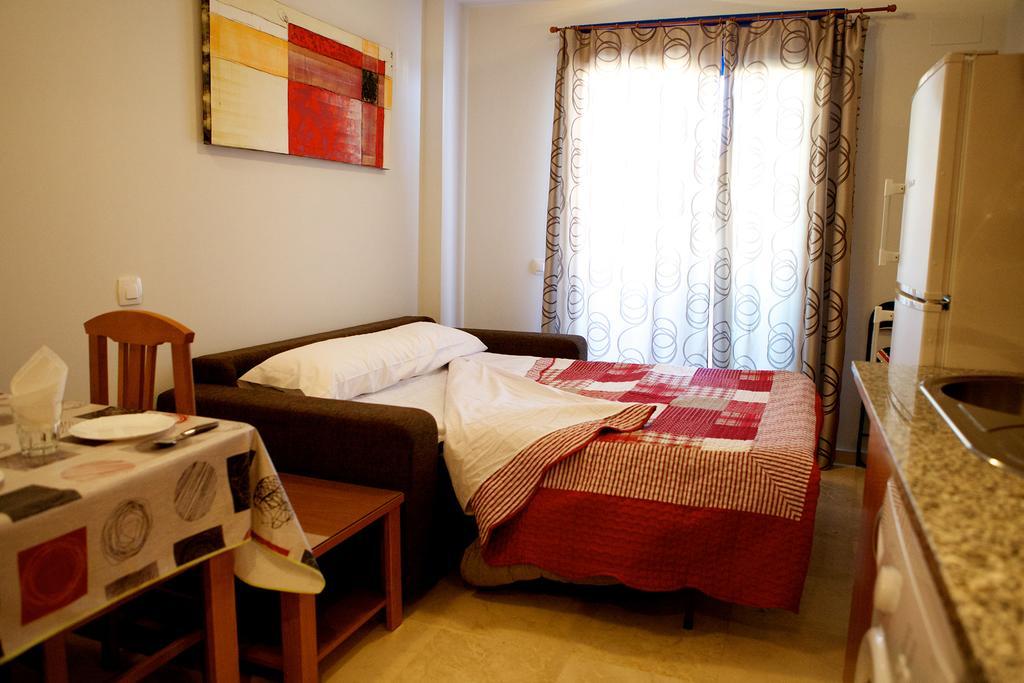 Apartamento Los Patos Benalmadena Bagian luar foto